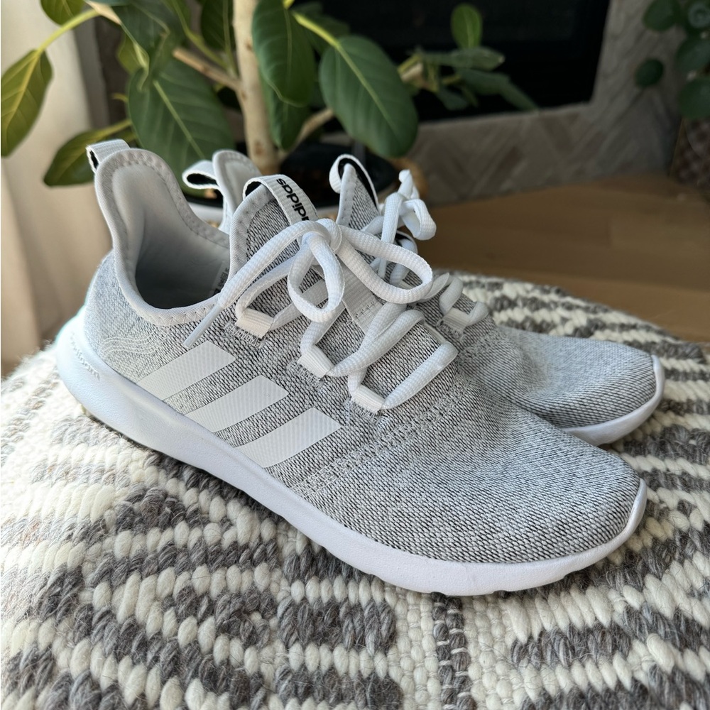 Adidas Cloudfoam Sneakers